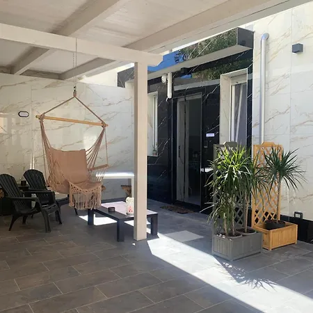 Luxury Beach House-2